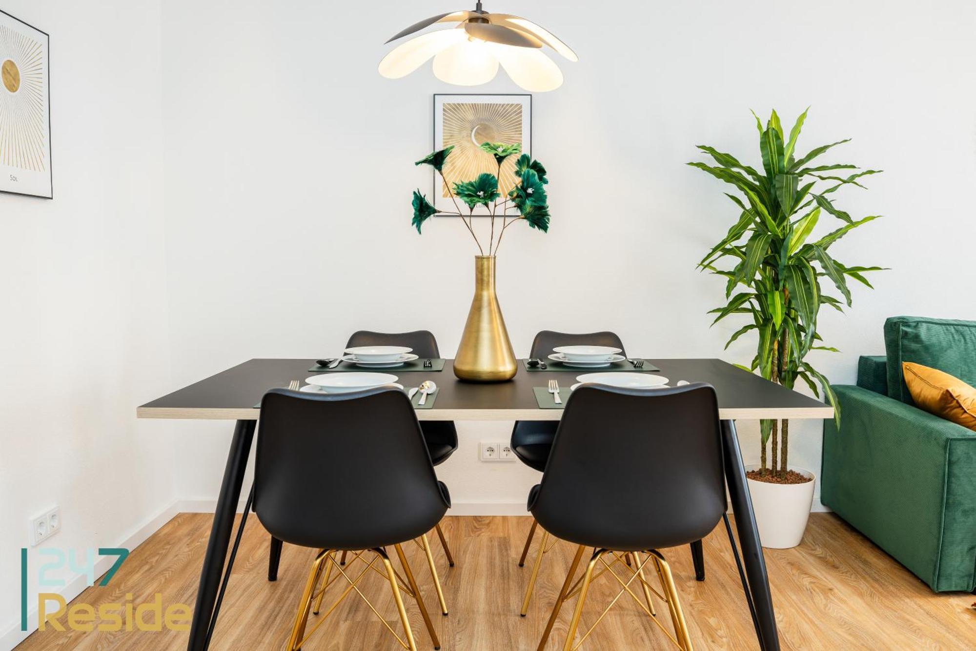247 Reside - Sz1 Apartment